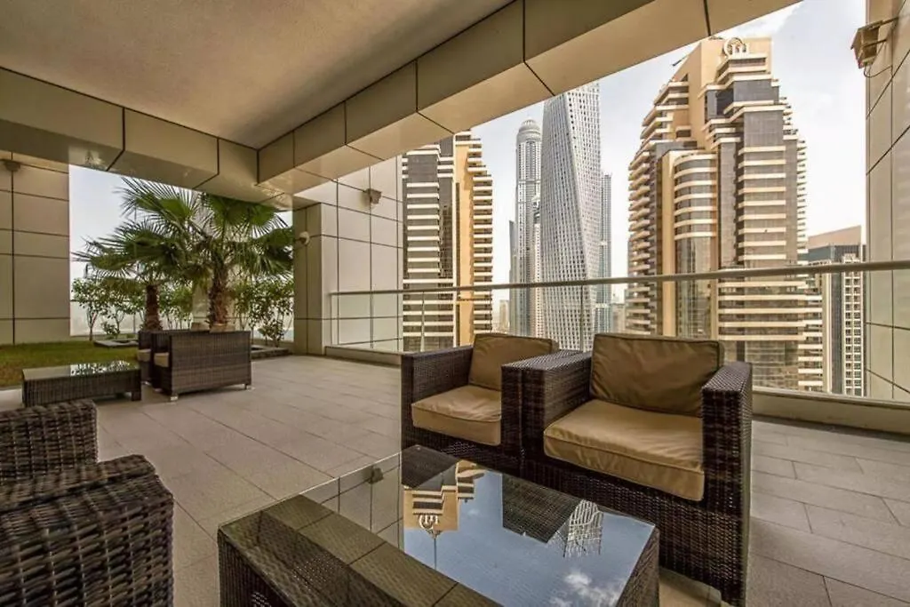 Stunning 1-Bed Duplex - Dubai Marina Apartment